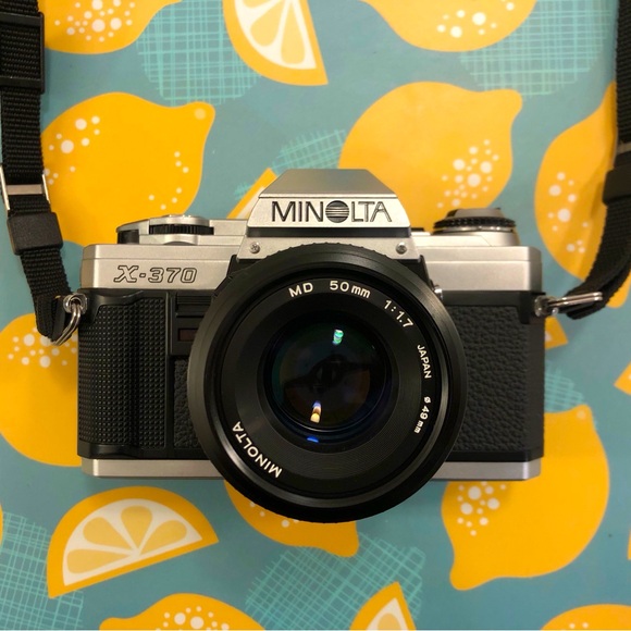 Minolta X-370 (X-300 in Europe) - Picture 2 of 11